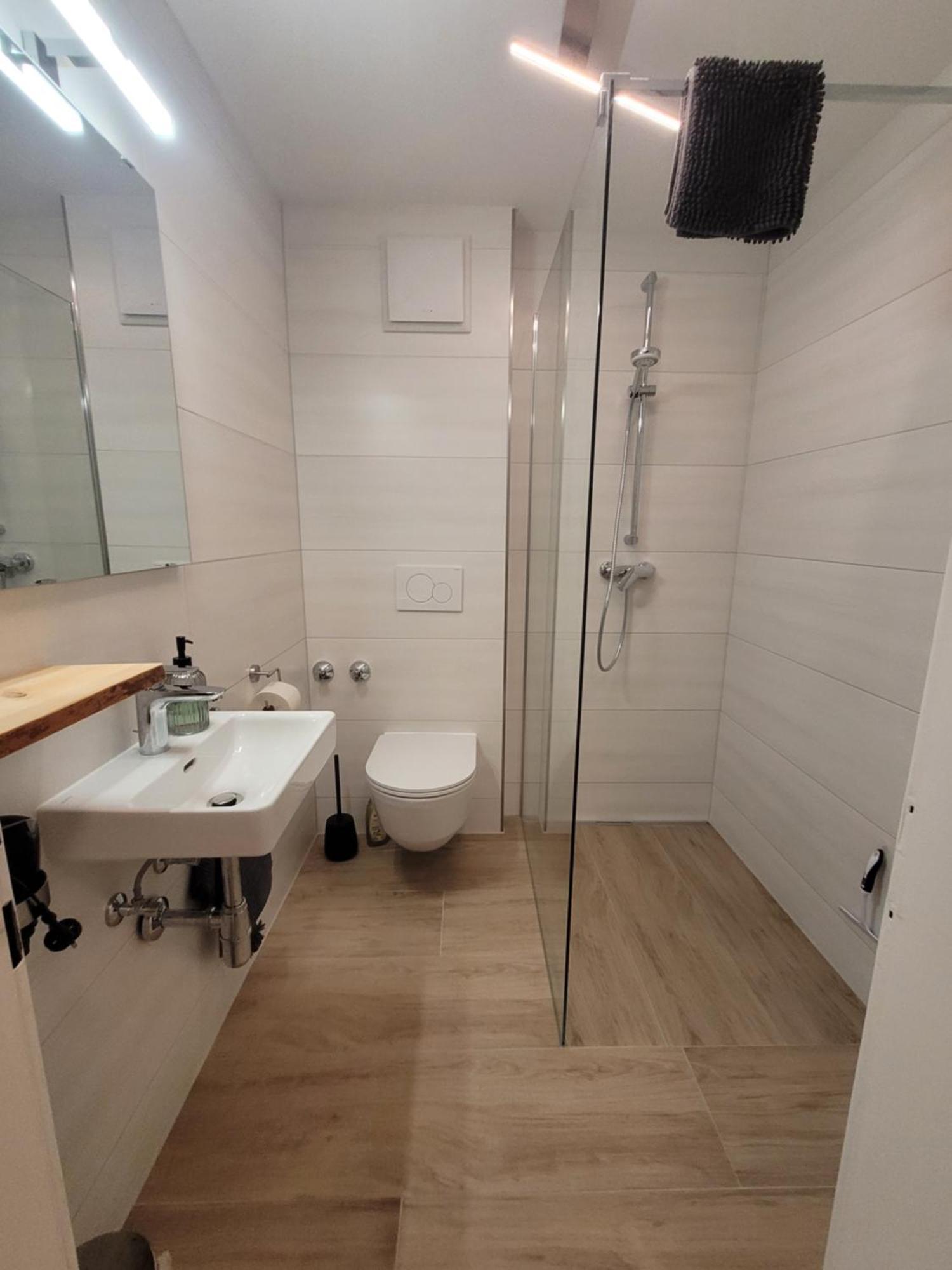 Apartmenthaus Edelweiss In โกเซา ภายนอก รูปภาพ
